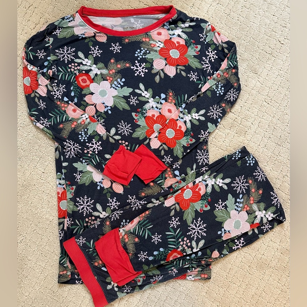 Little Sleepies Bamboo Two Piece Pajamas in Poinsettia Floral Print, Size 9/10
